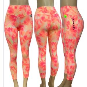 PINK Ultimate V Leggings